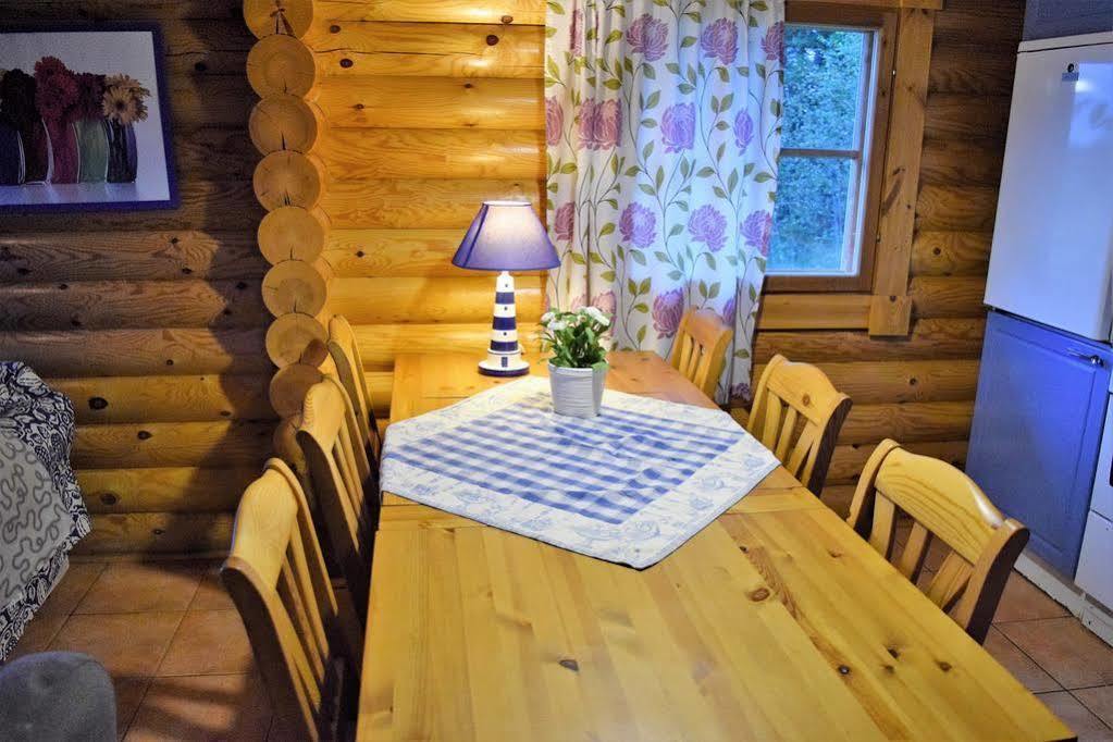 Hotel Hanhi Lapinjärvi Екстериор снимка