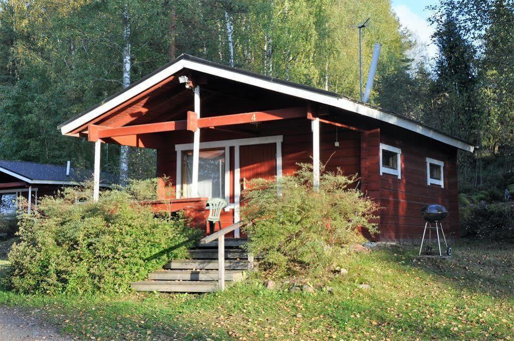 Hotel Hanhi Lapinjärvi Екстериор снимка